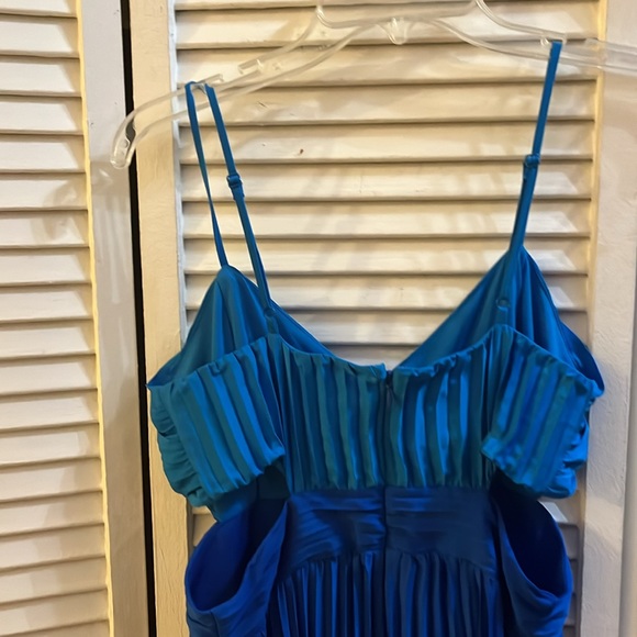 Express Spaghetti Straps Sleeveless Accordion Pleats Cut Out Maxi Dress Size S - Picture 7 of 10